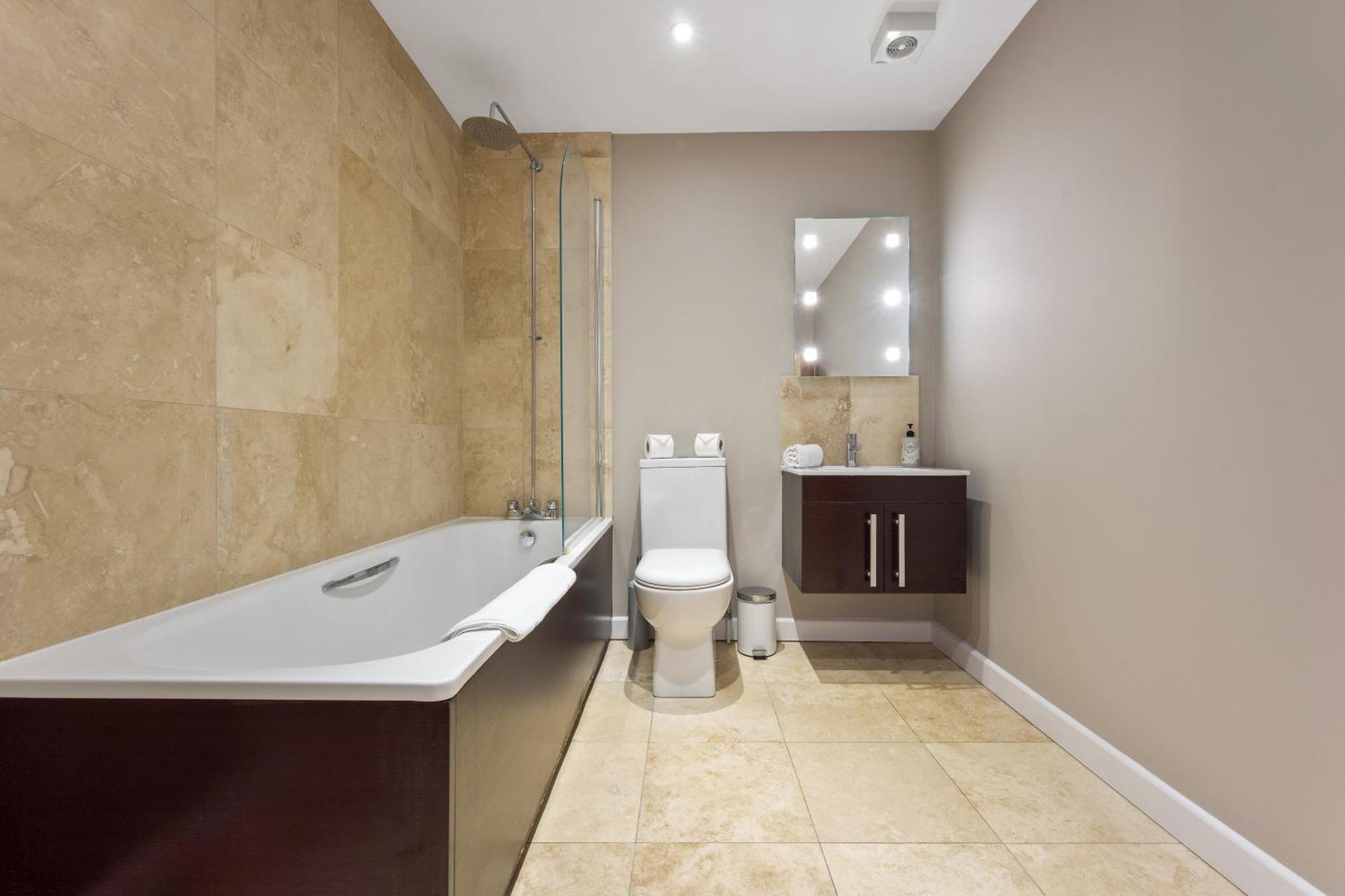 شقة Westcliff Penthouse With Sea Views And Balcony بورنماوث المظهر الخارجي الصورة